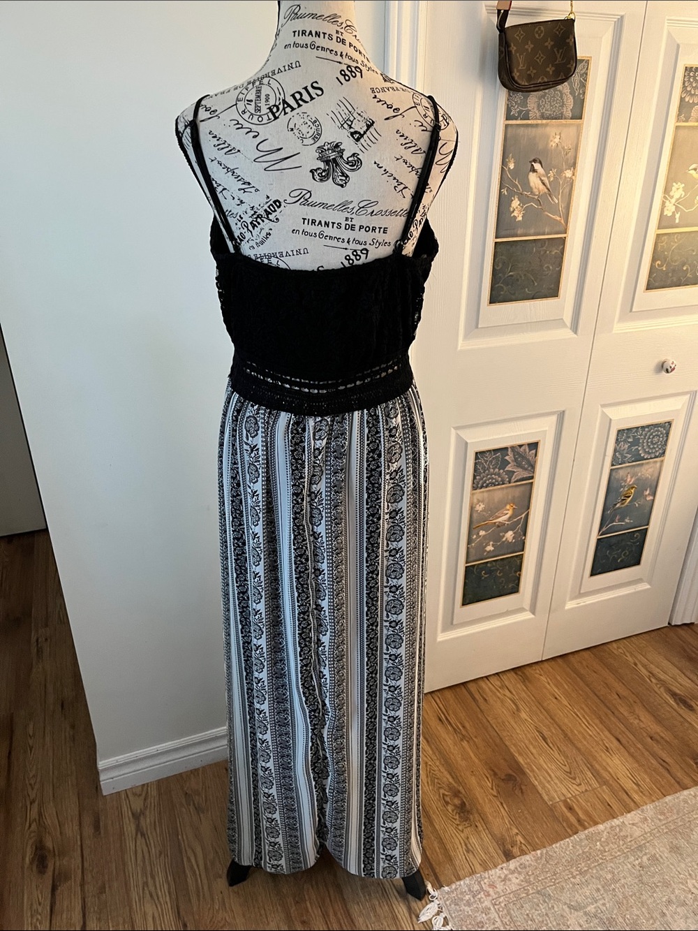 Black & White Maxi Dress with Patterned Skirt - Picture 5 of 11